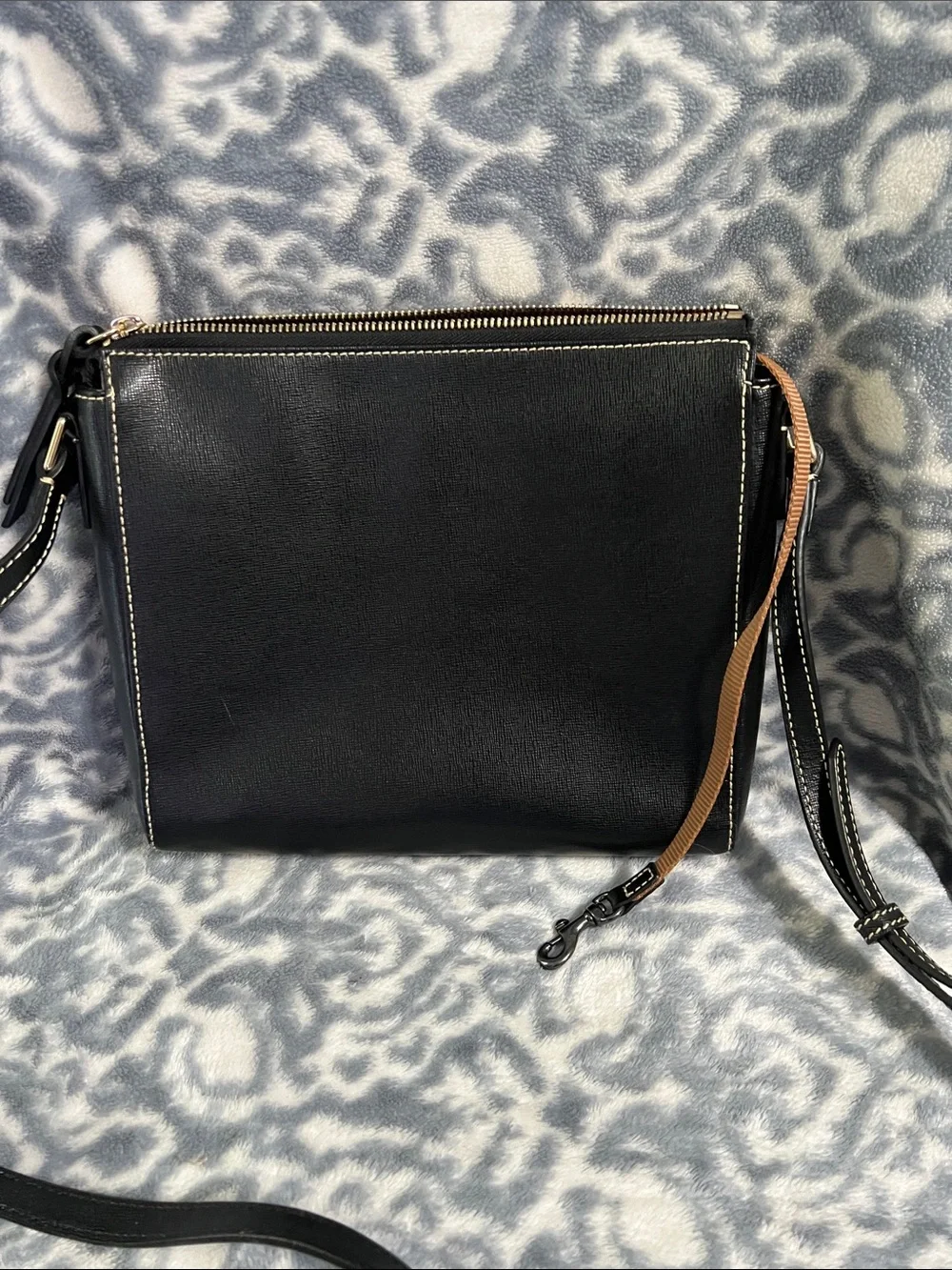 Dooney & Bourke Black Leather Crossbody with Contrast Stitching